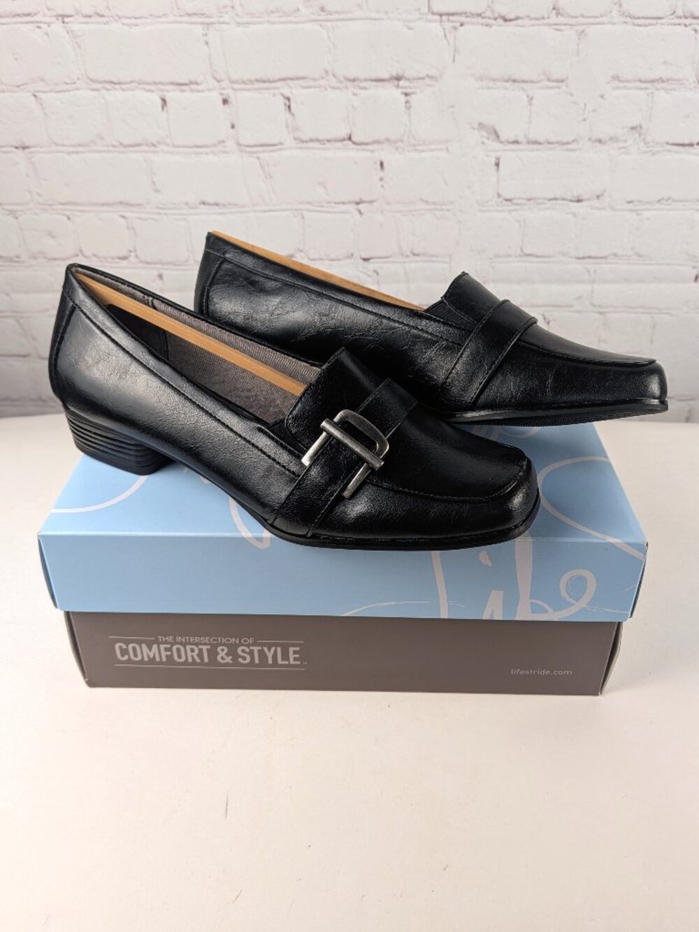 NEW Life Stride Bounty Black Faux Leather Loafers 8M